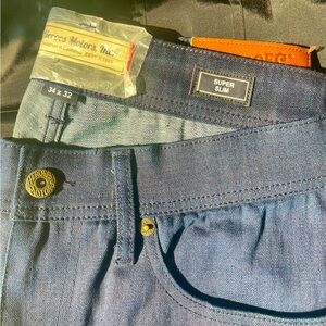 Heroes Motors of LA Tee x Jeans Bundle